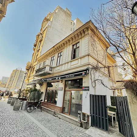 Continental Little In Old Town Apartment Bucharest
